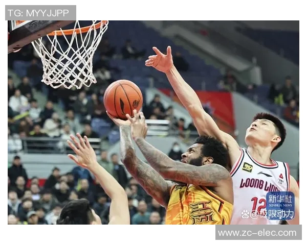 四川蓝鲸迎战福建球队期待精彩对决展现篮球魅力与团队精神