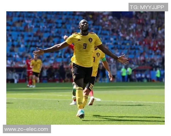 卢卡库重返赛场展现强大实力球迷期待他带领球队再创辉煌 卢卡库重返赛场展现强大实力球迷期待他带领球队再创辉煌