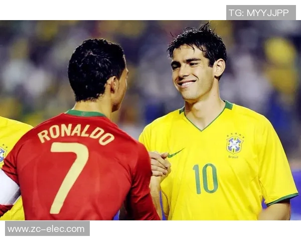 C罗与卡卡的巅峰对决回顾:足球传奇的精彩瞬间与技术较量 C罗与卡卡的巅峰对决回顾:足球传奇的精彩瞬间与技术较量