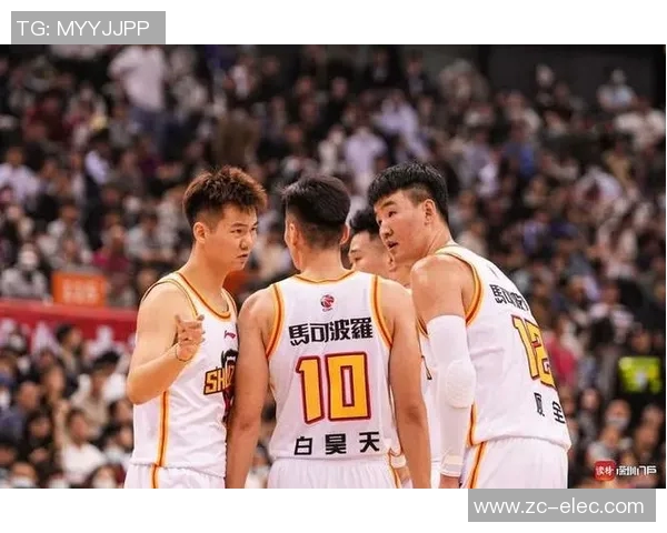 CBA精彩对决深圳队迎战福建队期待激烈碰撞与精彩表现 CBA精彩对决深圳队迎战福建队期待激烈碰撞与精彩表现