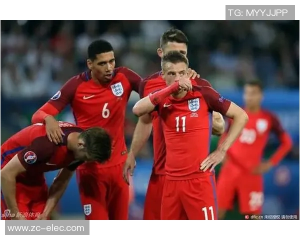 恒大与墨尔本激战正酣比分揭晓引发球迷热议 恒大与墨尔本激战正酣比分揭晓引发球迷热议