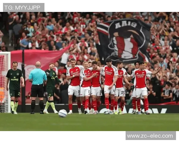 纽卡斯尔迎战布伦特福德展现英超激烈对抗与精彩瞬间 纽卡斯尔迎战布伦特福德展现英超激烈对抗与精彩瞬间