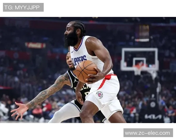 詹姆斯哈登的篮球之路与传奇时刻回顾